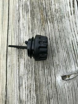 bouchon huile r&eacute;servoir tron&ccedil;onneuse stihl 023c