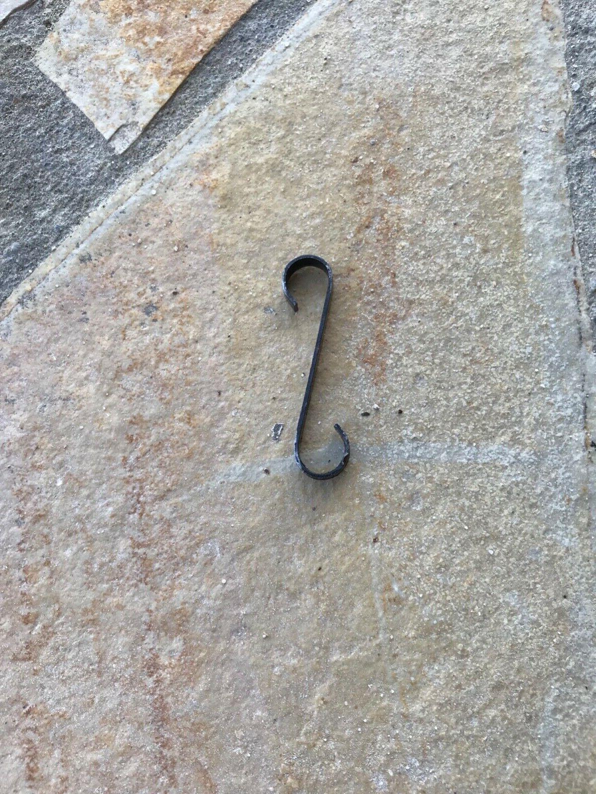 agrafe cote guide chaine tronconneuse echo 60