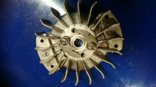 tronconneuse 61 volant magnetique