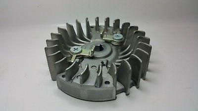 volant de tronconneuse chinoise woodstar racing gt